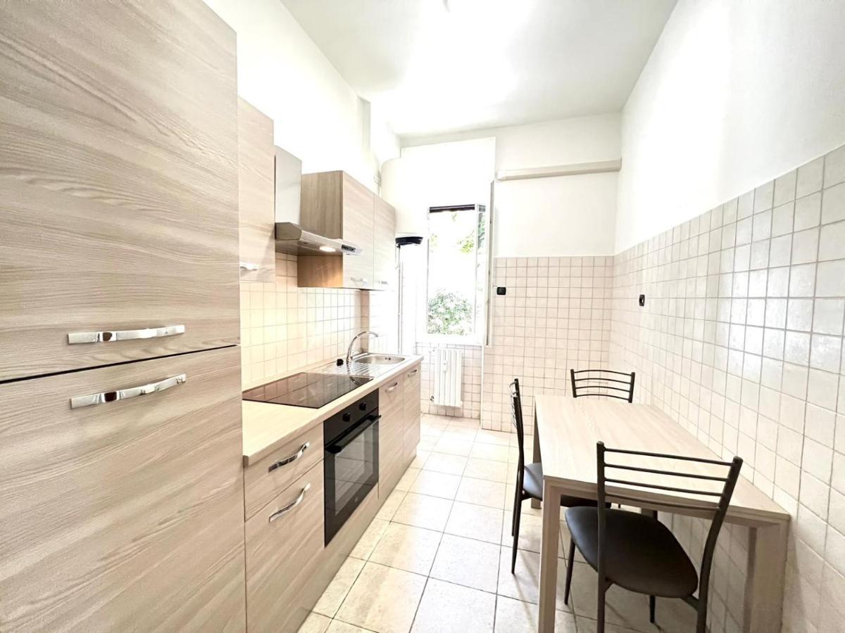 Appartement Famagosta House à Milan Extérieur photo